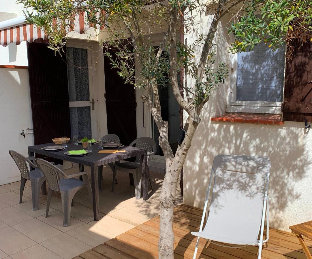 Appartement Les Marines III - Tout Confort - Tout équipé - En bord de mer - Avec Jardin - Proche commerces et animations à Le Barcarès Extérieur photo